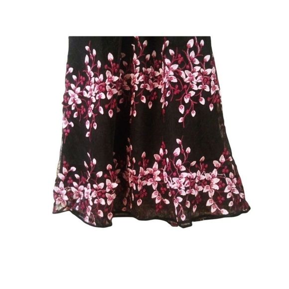 Foxiedox Women's Embroidered Midi Black Size XS Sheath Dress NWT - Picture 9 of 14